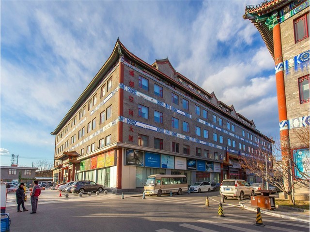 温州爬坡型输送机推荐厂家